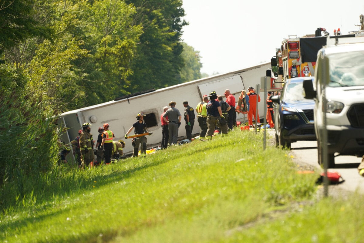 Autobus z Niagarskych vodopadov do New Yorku sa prevratil piati cestujuci zomreli