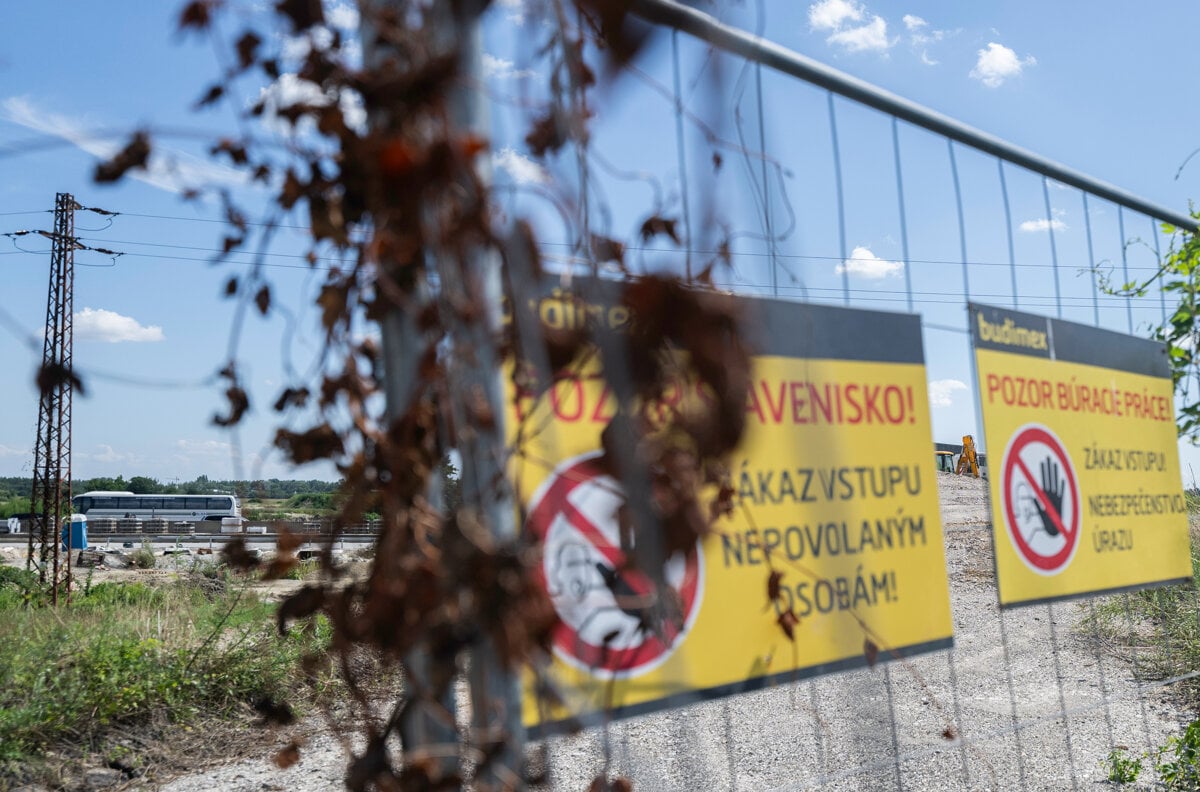 Krizovatku Bernolakovo na D1 otvoria skor uzaveru dialnice do Bratislavy