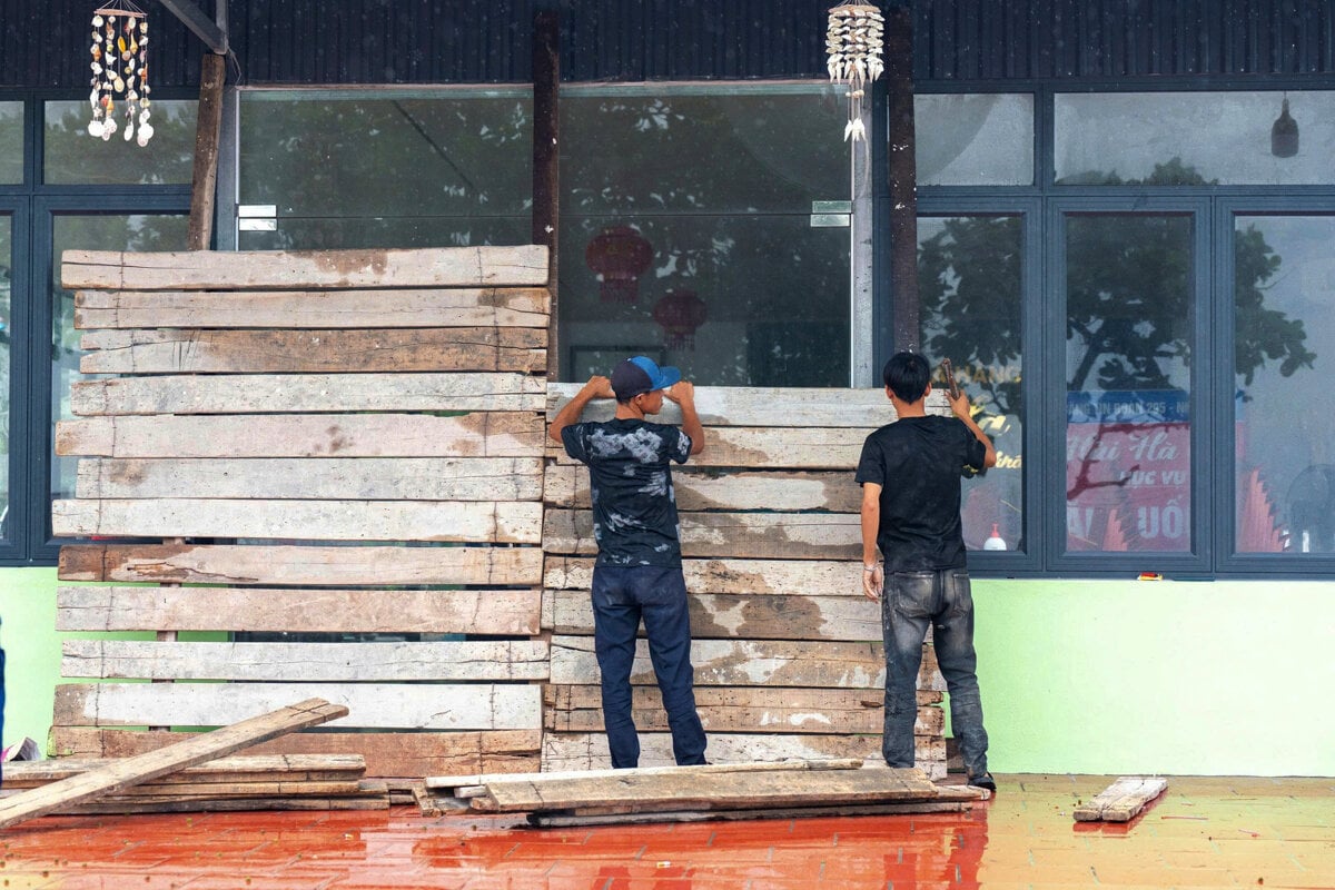 Vietnam celi dalsemu tajfunu evakuovali statisice ludi