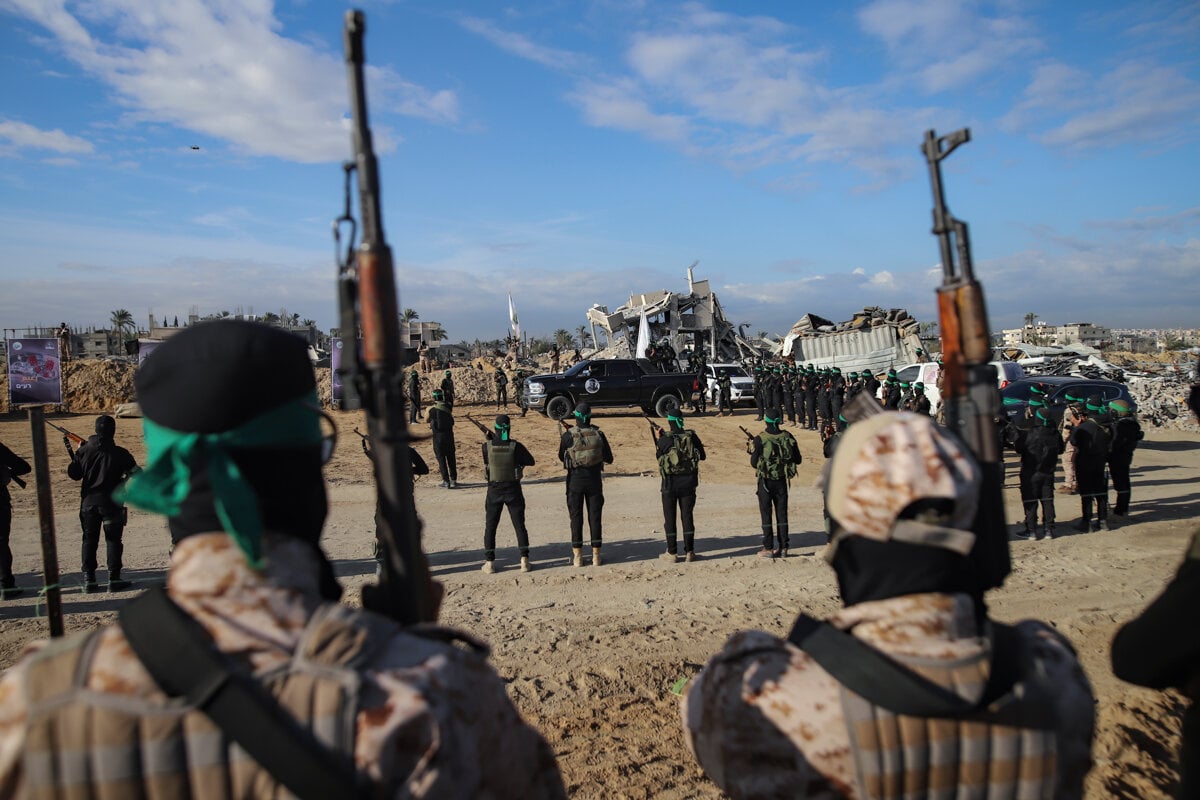 Hamas zverejnil nove video s izraelskymi rukojemnikmi
