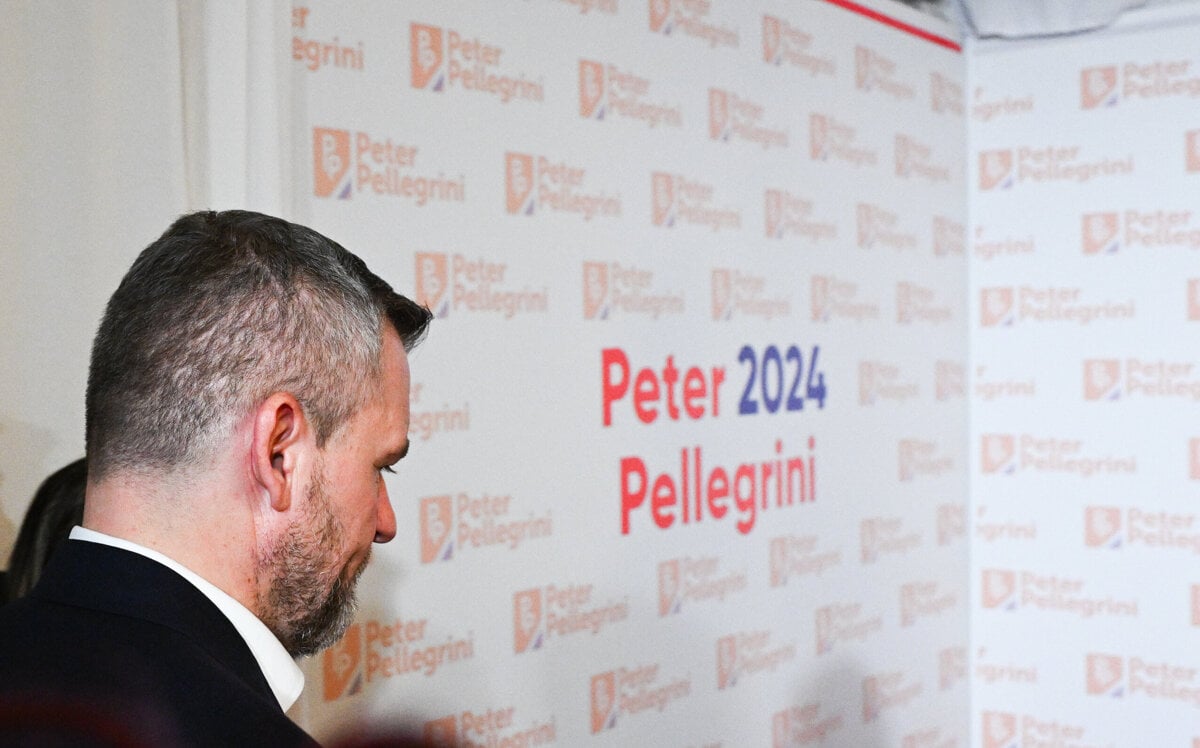 Hlas dostal pokutu 5000 eur za neskore zverejnenie pozicky