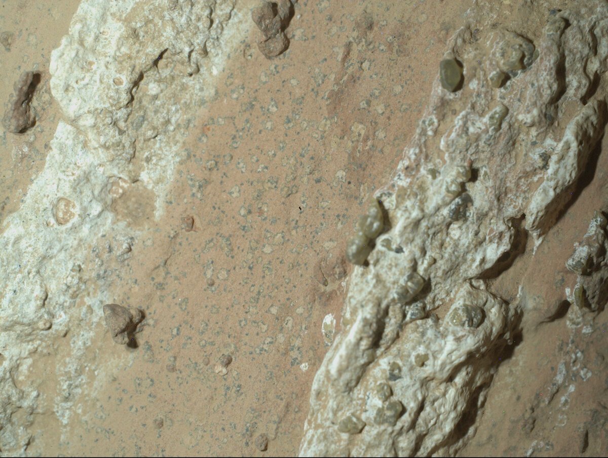 Rover Perseverance objavil na Marse stopy zivota