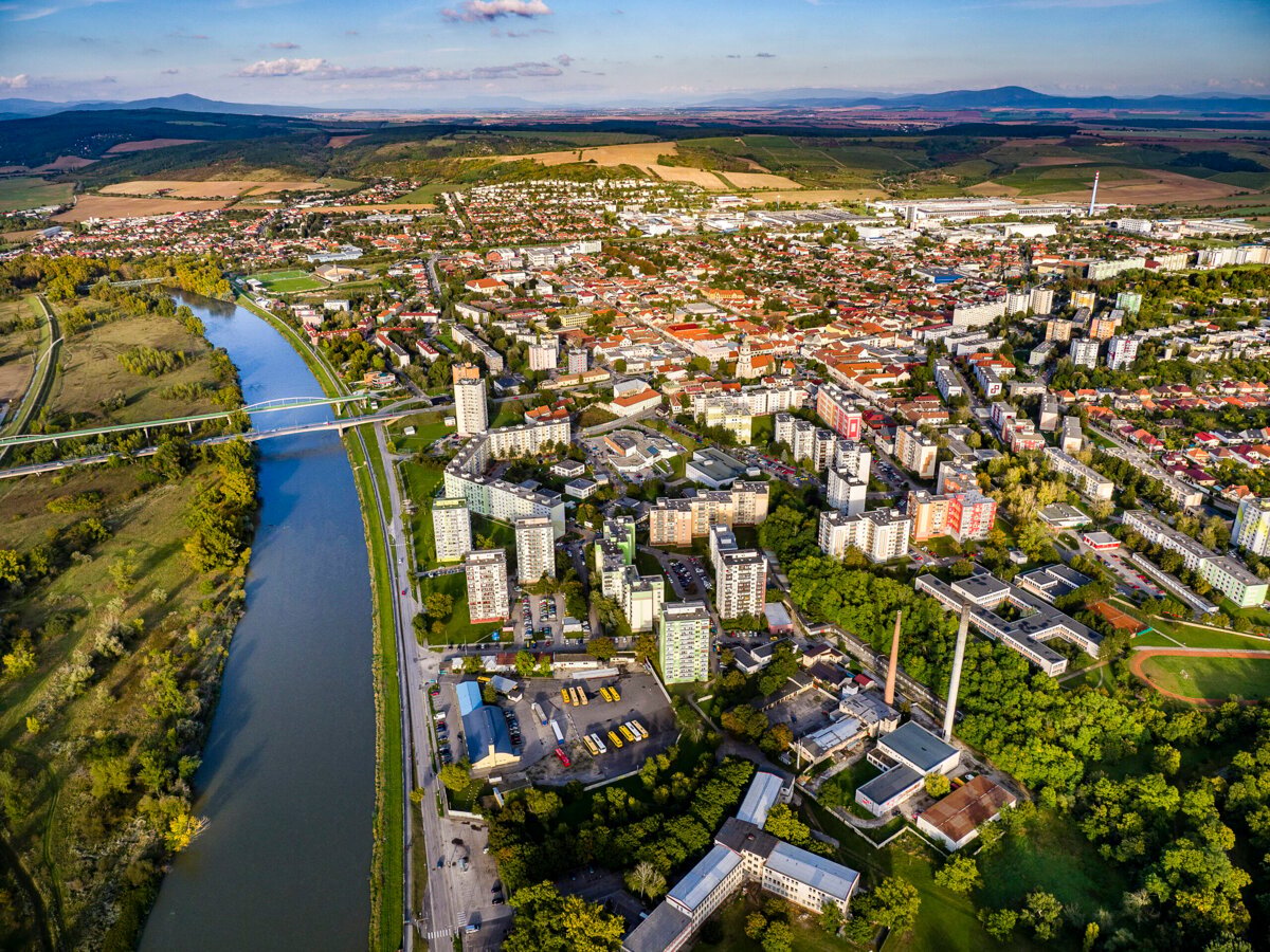 Kraj rastie mesta sa vyludnuju vidiek laka