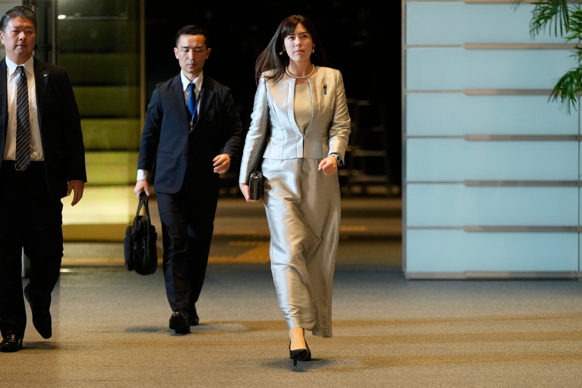 Rodova rovnovaha sa nekona Prva japonska premierka vymenovala vacsinu muzov do vlady