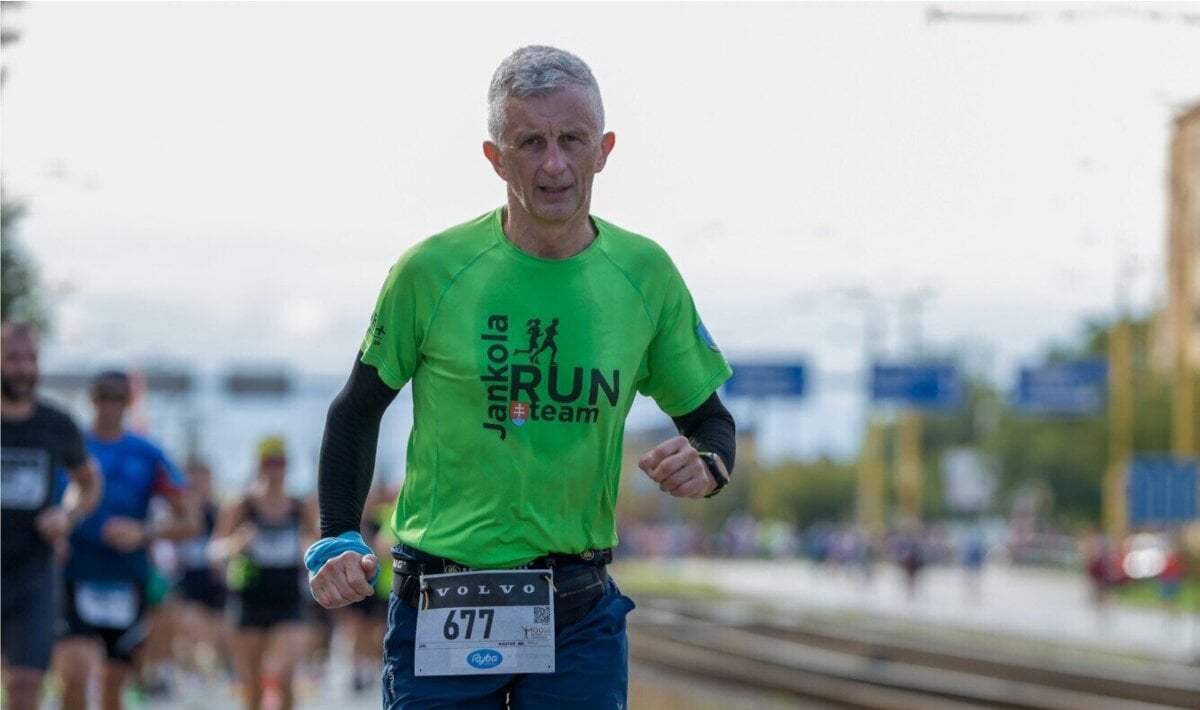 Aj Zatopek by mal radost Uz sestdesiat maratonov mysli na stovku