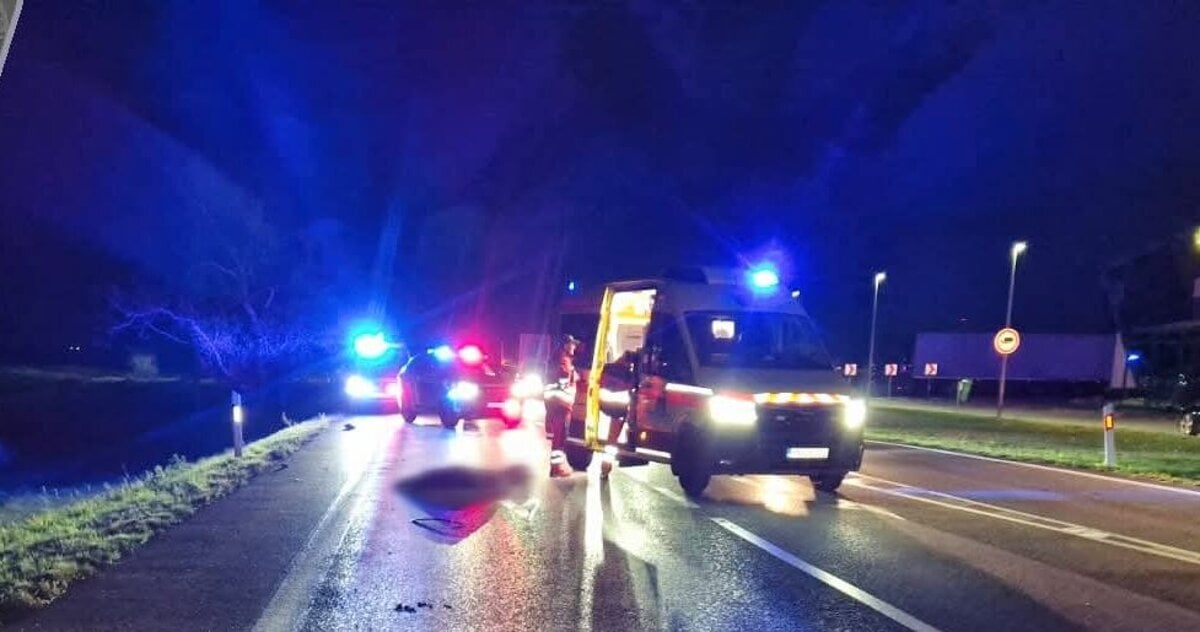 FOTO Tragedia na ceste auto zrazilo chodca