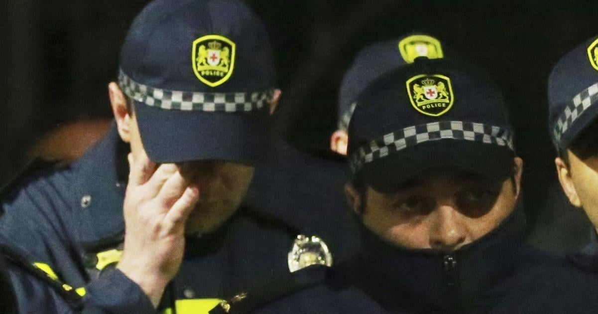 Gruzinsko Policia zadrzala opozicneho predstavitela za podpalacstvo