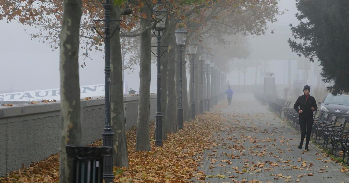 Na celom uzemi Slovenska si davajte pozor na hmlu