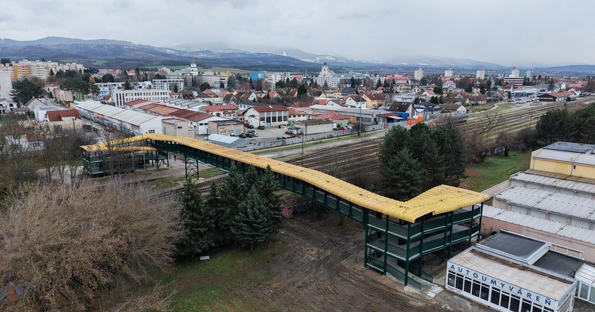 Obnovena lavka opat sluzi ludom