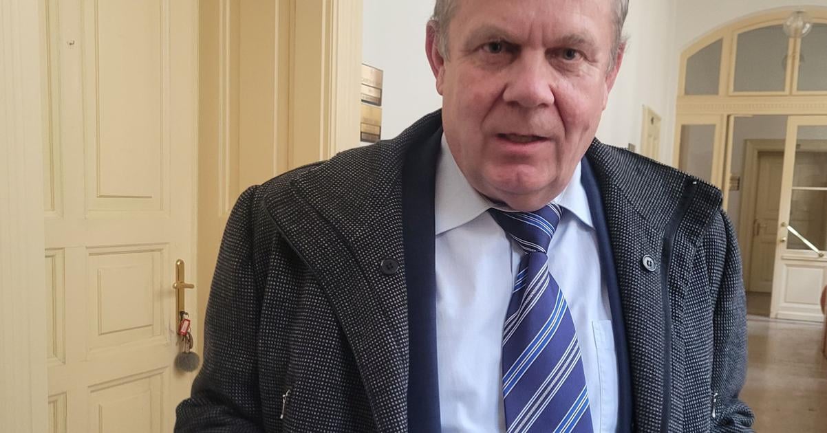 Akcie firmy za znamym termalnym kupaliskom patri povodnemu majitelovi rozhodol sud