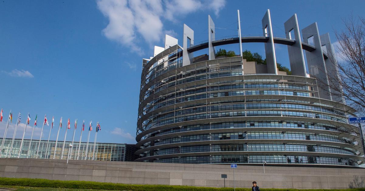 Europaparlament podporil vytvaranie vojenskeho Schengenu