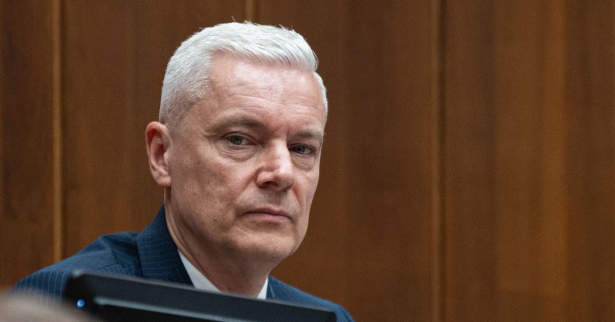 Od Dolinkovej cez Kazimira po Ferencaka Smer opat riesi personalnu politiku Hlasu ktory nechcel byt handrou