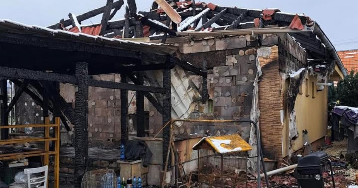Poziar pripravil rodinu o domov vznikla zbierka