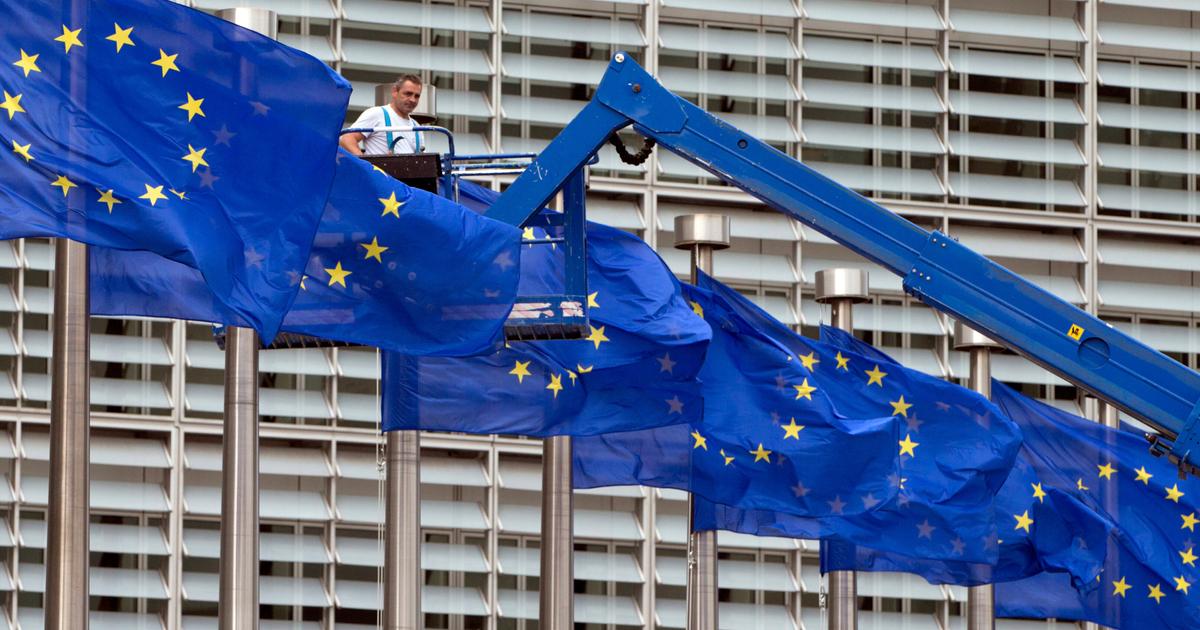 Rada EU rozsirila sankcny zoznam osob pomahajucich ruskej flotile