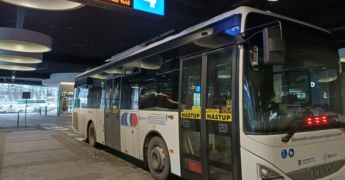 Seniori maju posledne dni na vybavenie preukazu