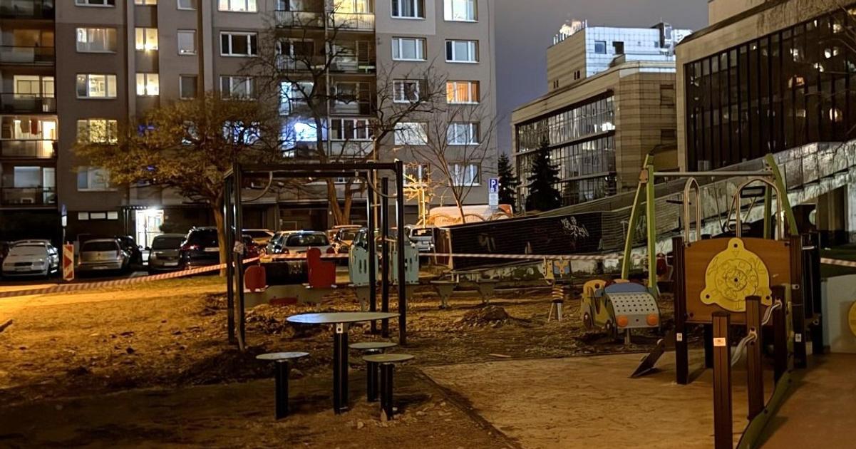 V meste ide kazdy po svojej linii