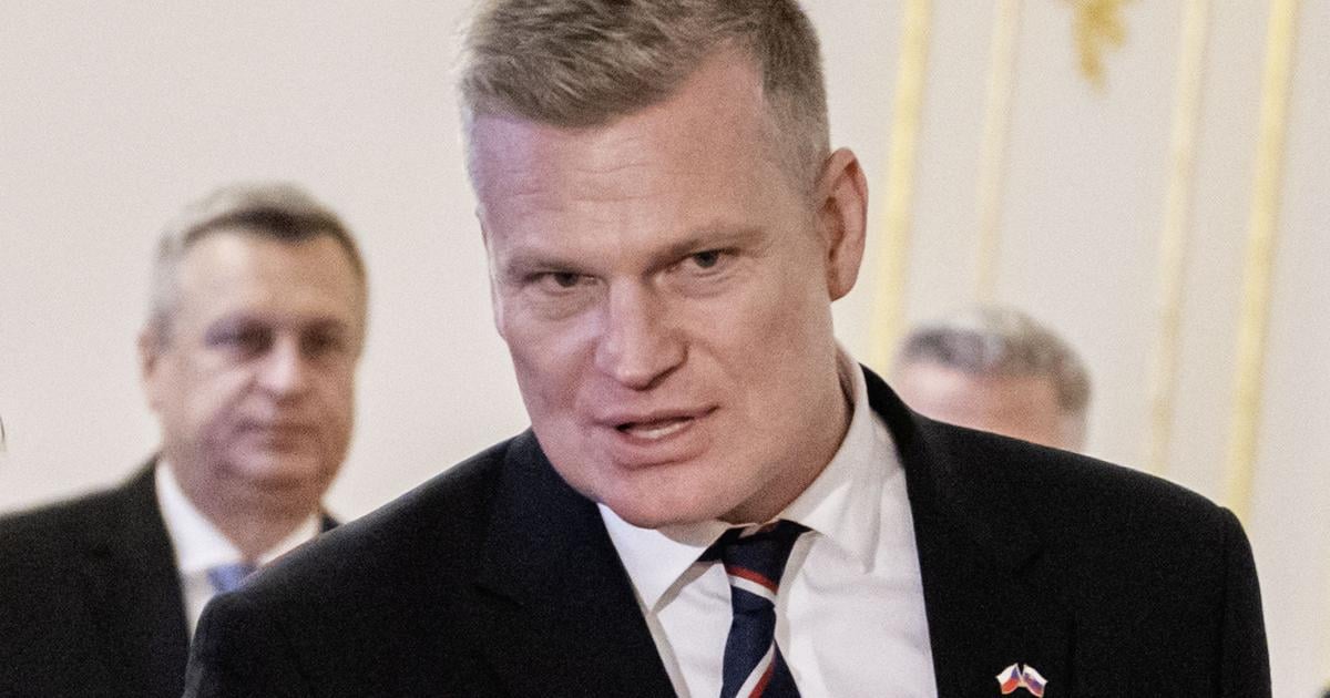 Babis odovzdal Pavlovi nominaciu Turka ten ju odmietol