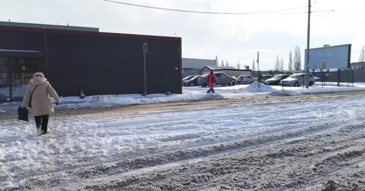 Doprava SSC upozornuje na zladovatene sneh a snezenie