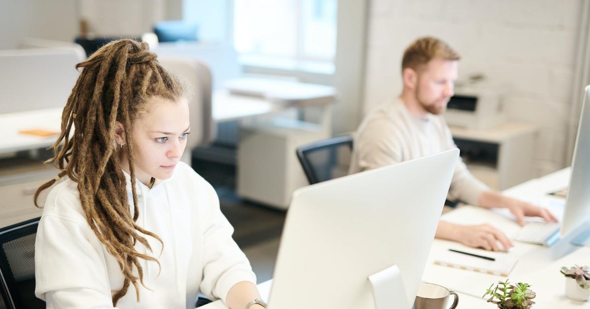 EANA upozornuje na potrebu ochrany medi pri tlaku AI a internetovych platformach