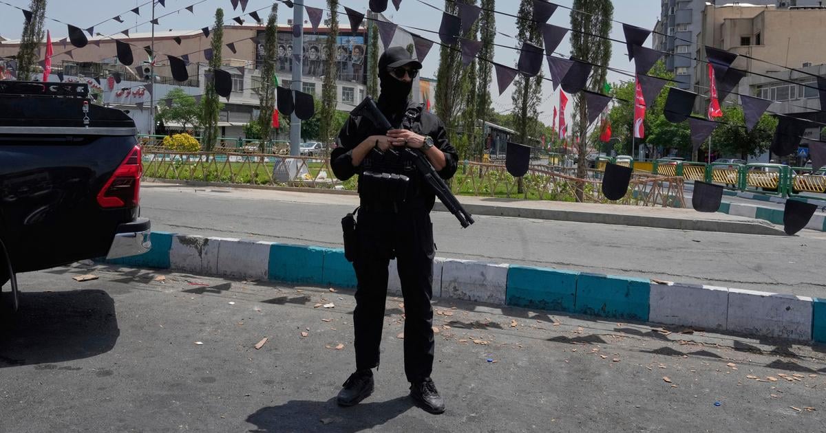Iran Pri protestoch na zapade zomreli styri osoby