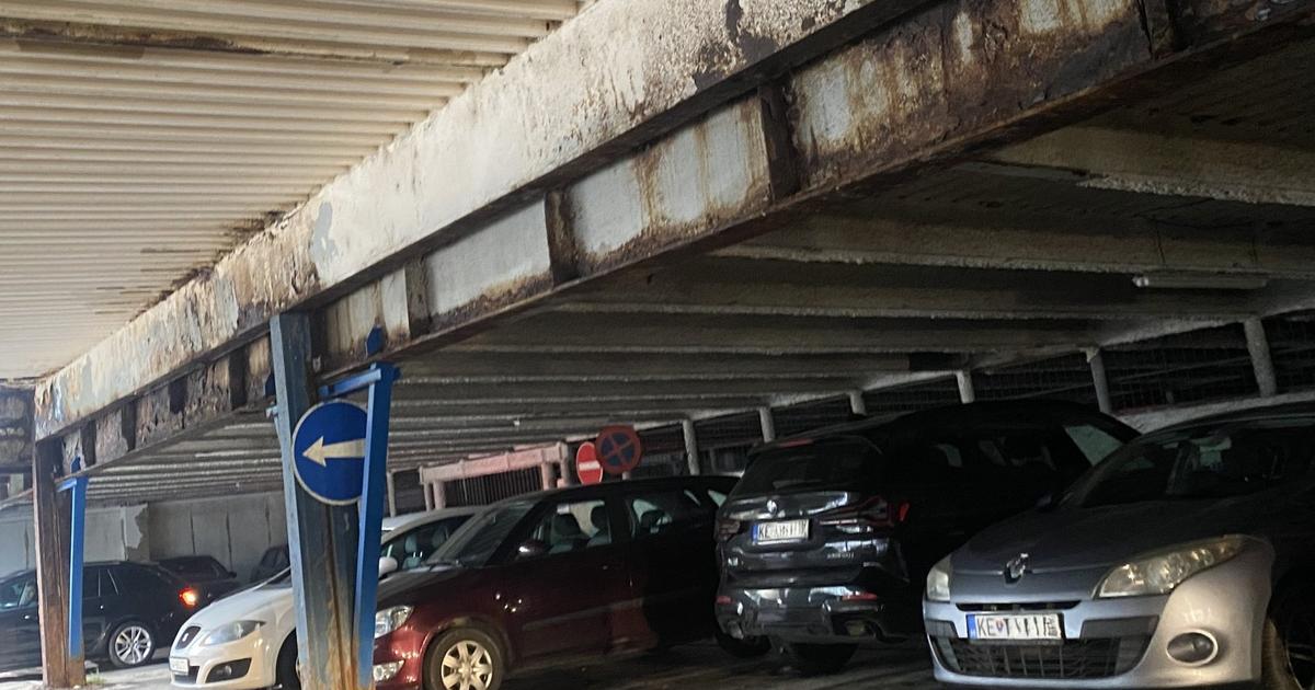 Nebezpecne parkovisko nemocnica pred rokmi zatvorila