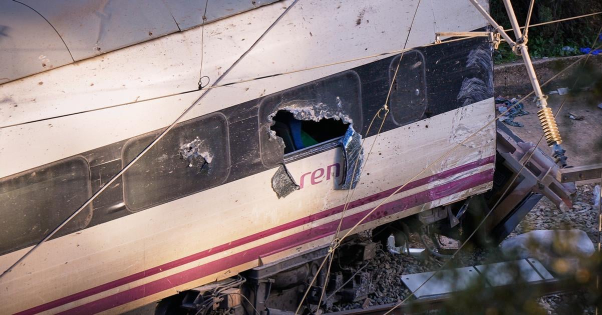 Spanielsko Pocet obeti zrasky rychlovlakov vzrastol na 41