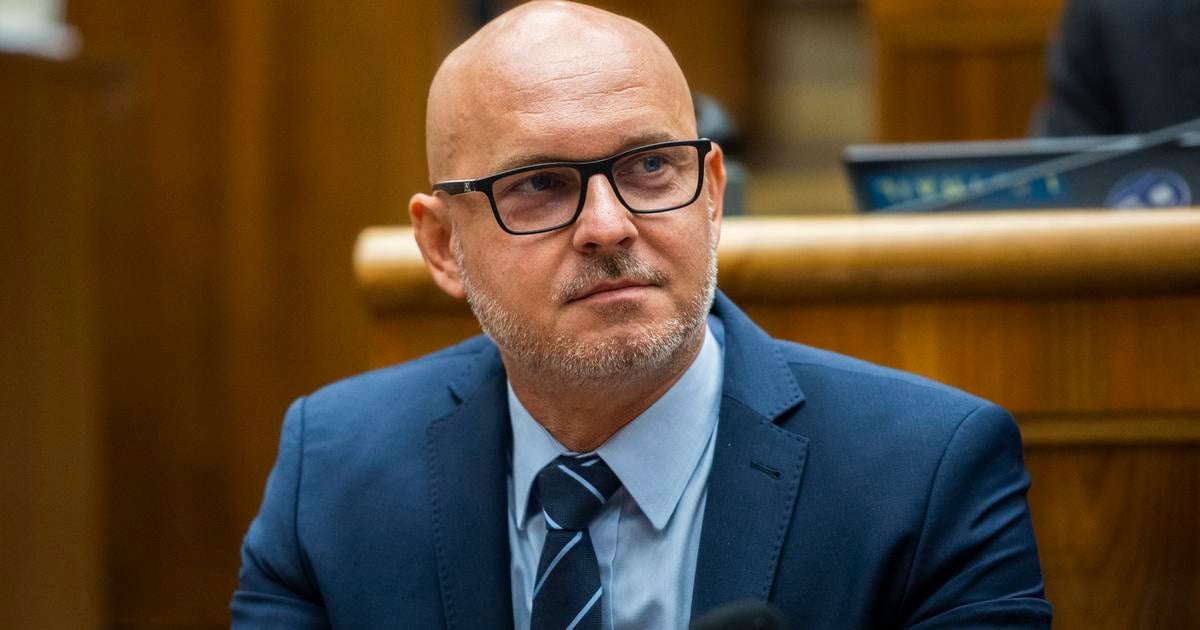 Spolupraca v opozicii je standardna no postoj KDH pri ustave bol chybou tvrdi Grohling