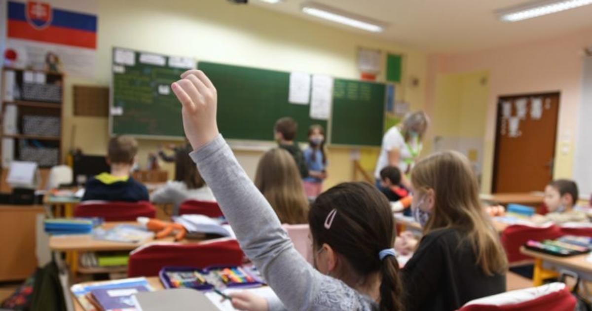 T Drucker Riaditelia skol hodnotia zakaz mobilov pozitivne