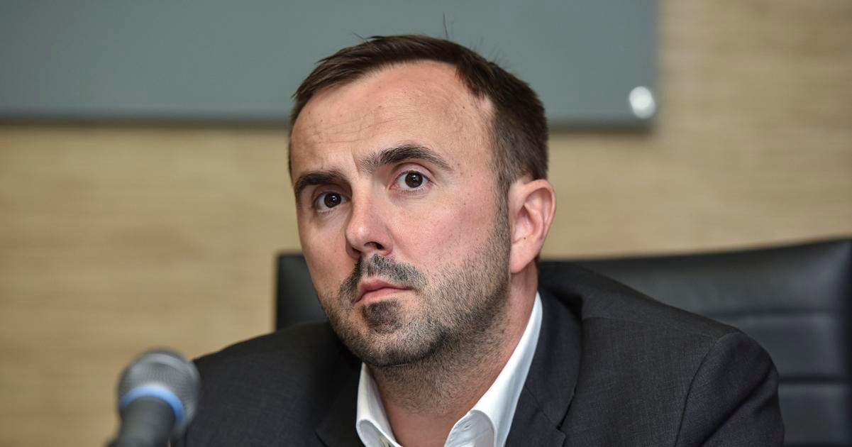 Vlada podla PS zlyhava pri rieseni krizy dostupneho byvania ta ohrozuje najma mladych