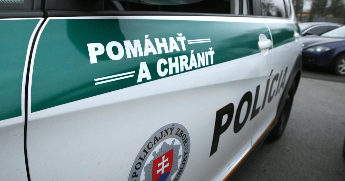 Vysetrovanie podozriveho umrtia dietata pokracuje policajti zadrzali dve osoby