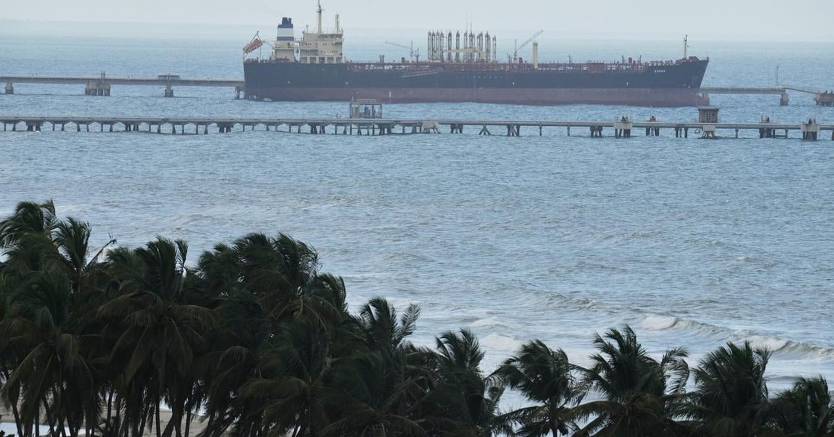Z venezuelskych pristavov zmizli ropne tankery napriek blokade USA
