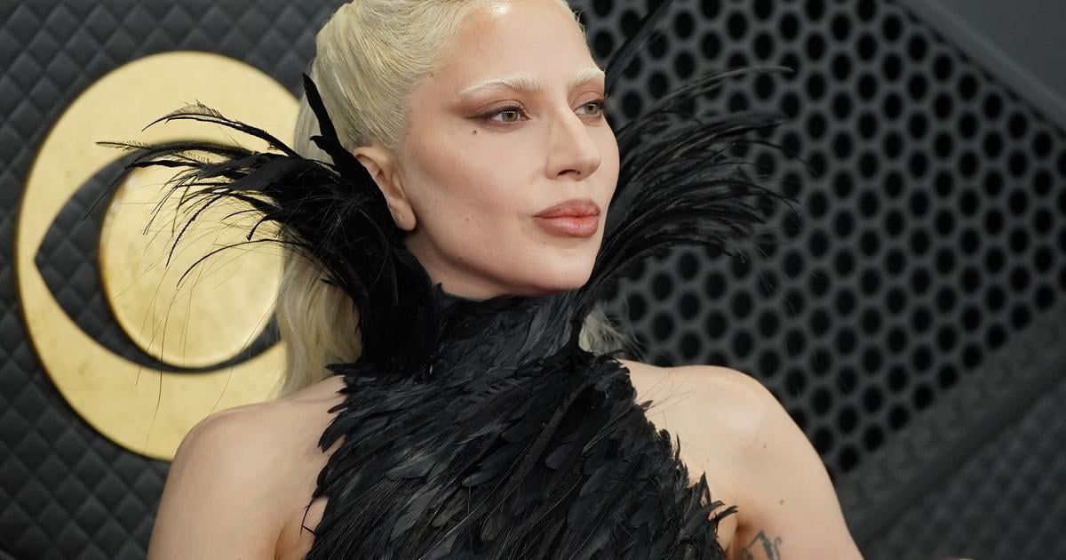 Grammy 2026 Najlepsie outfity z cervenho koberce