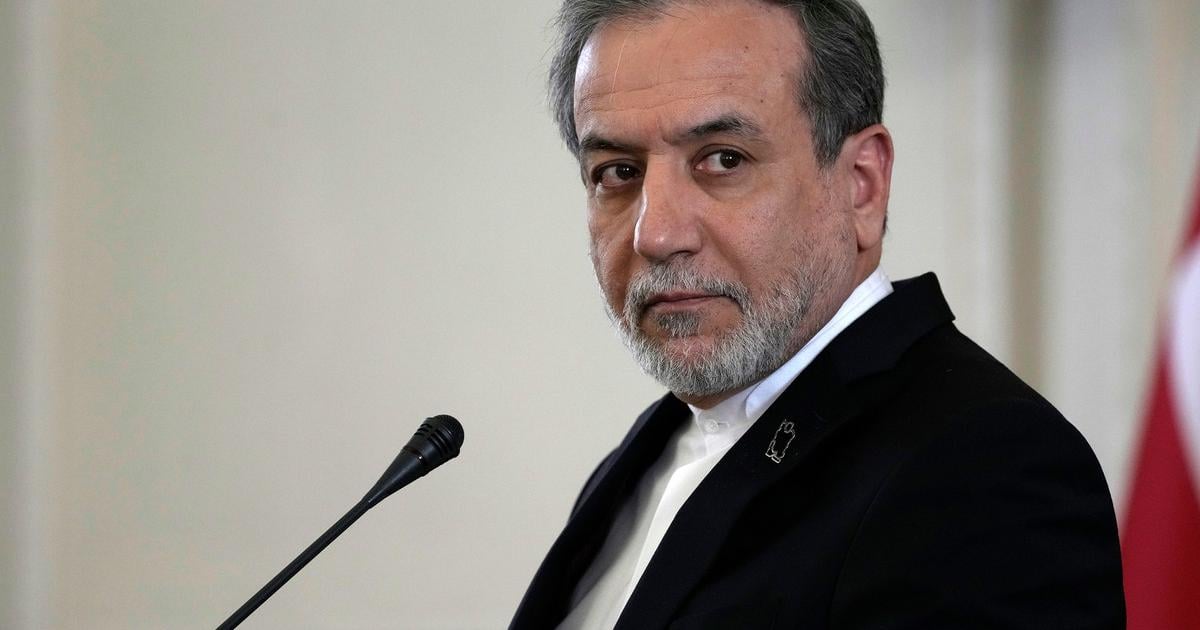 Iran pohrozil utokom na vojenske zakladne USA ak Washington zautoci na jeho uzemie