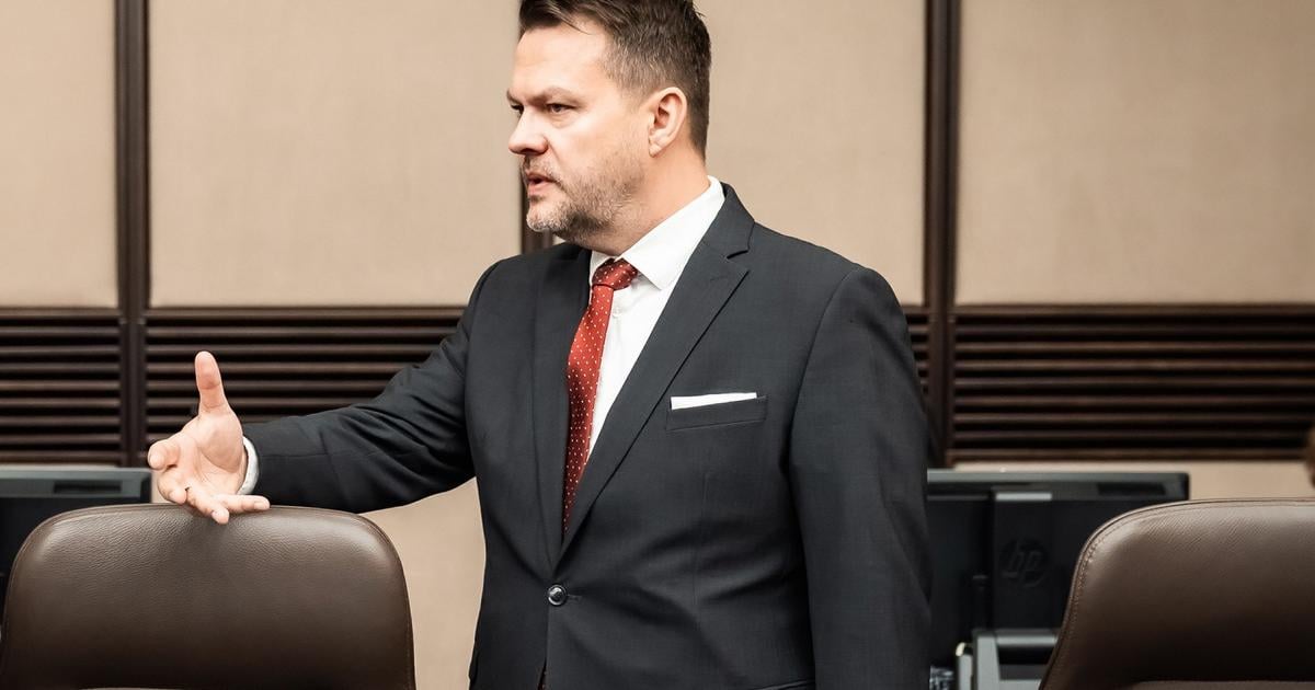 Migal povazuje podozrenia z manipulacie vyzvy za znak neodbornosti