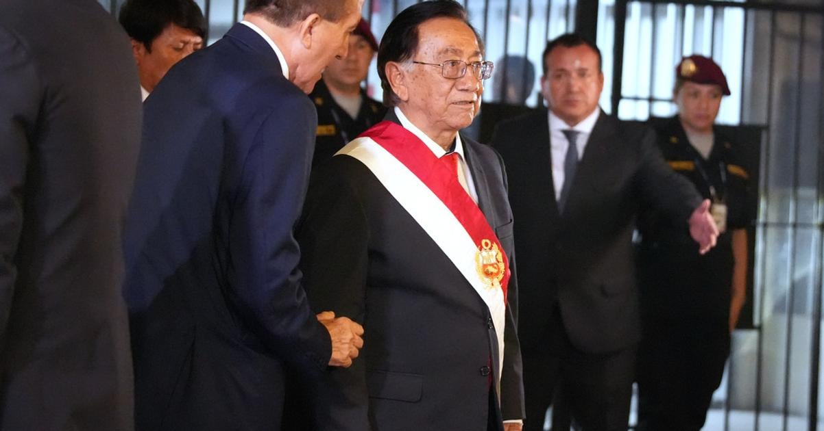 Peru Novym docasnym prezidentom sa stal Jose Maria Balcazar