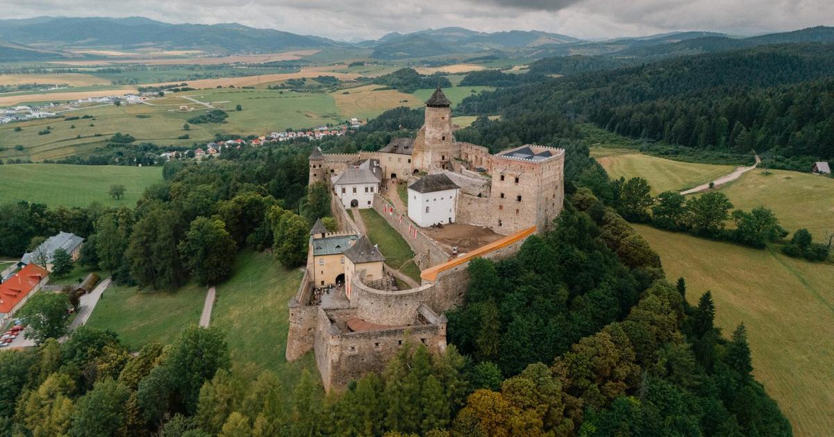Stara Lubovna Presovsky kraj planuje na hrade vybudovat sokoliarsky dvor Korzar Spis a Gemer SME