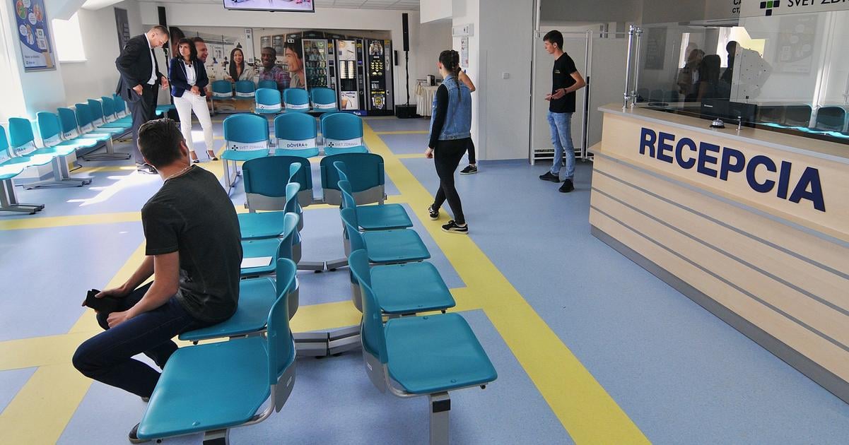 Asociacia nemocnic odmieta tvrdenie ze by bola proti standardizovanym zmluvam