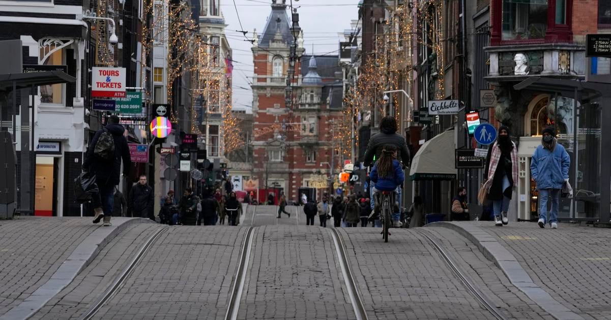 Holandska policia vysetruje umyselny poziar v synagoge v Rotterdame