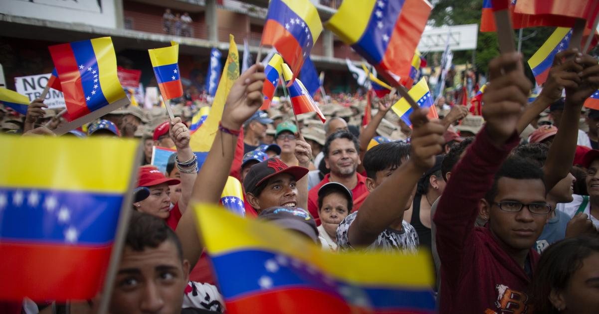 Inflacia vo Venezuele v minulom roku vyskocila na 475 percent co je najviac na svete