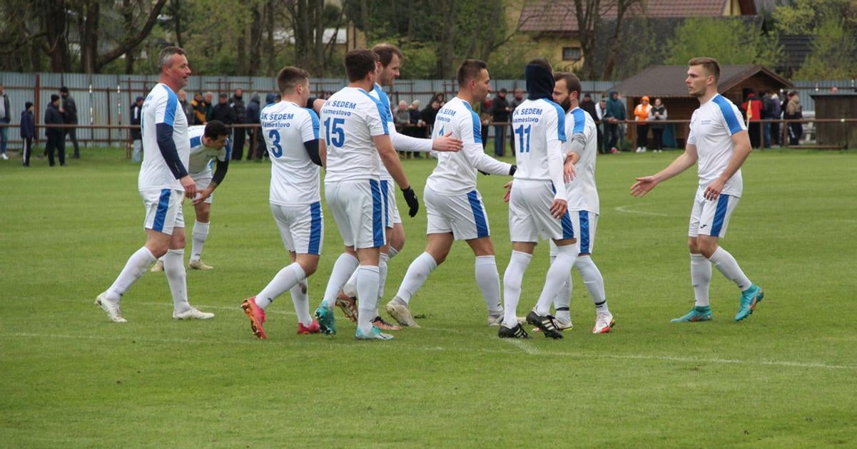 Na zaciatku mali velke plany no vsetkemu je koniec Muzsky futbal prisiel o dalsi klub