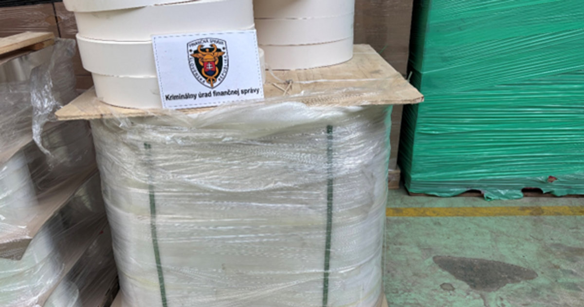 Odhalili tajnu fabriku na cigarety Akcia mala kryci nazov podla slavneho tovarne na chladnicky