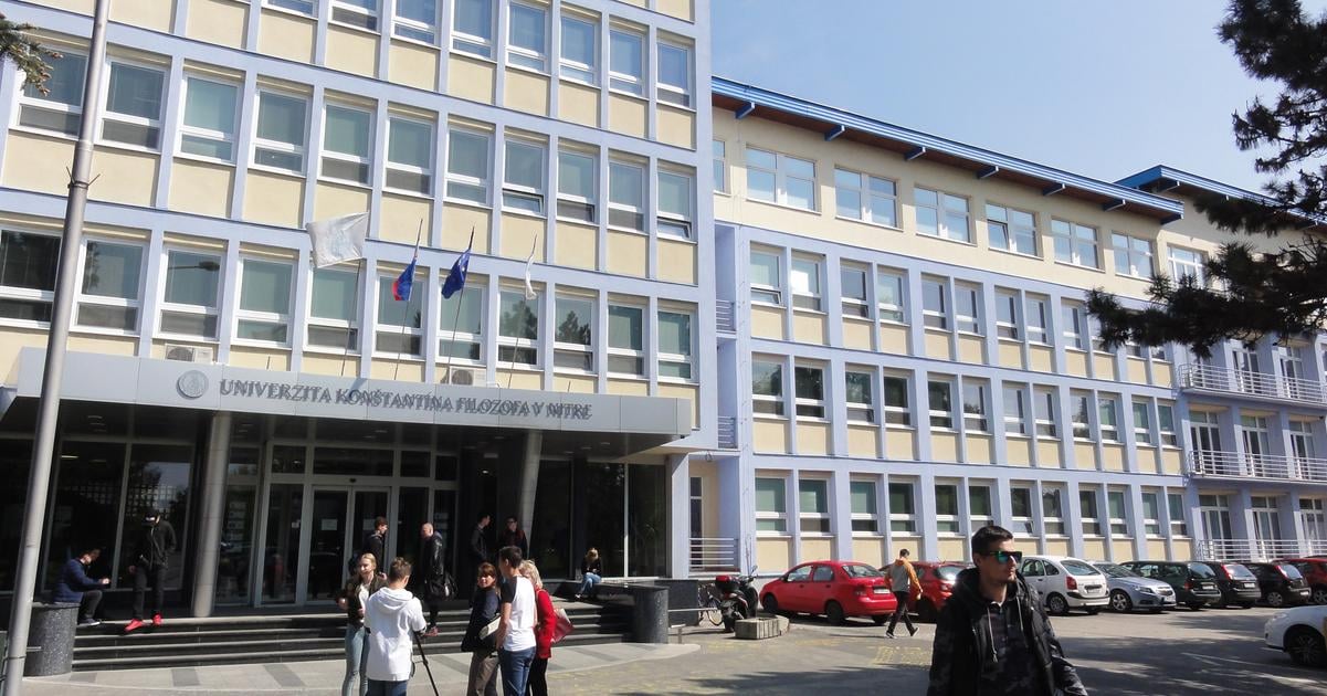 Univerzita ziska noveho rektora ktory rad pracuje v kolektive Z dvoch kandidatov budu vyberat aj u susedov