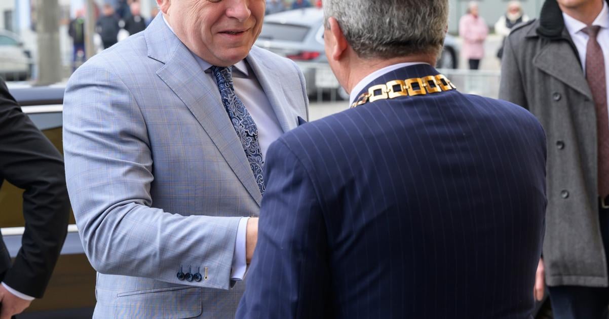 Vlada schvalila financie na Nitriansky hrad aj na pozarne hlasice v internatoch Planue podporit oslavy prichodu vierozvestcov