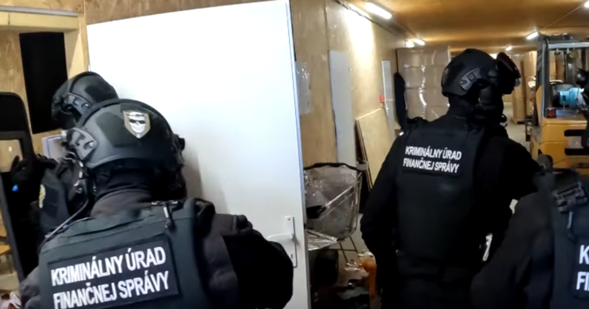 akcia simulator kryminialisti sa v banskobystrickom kraji zamerali na obchodnikov s luxusnymi autami