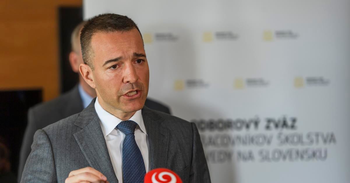 Tema zmeny volebneho obdobia Narodnej rady sa podla Druckera nema riesit ako poslanecky navrh
