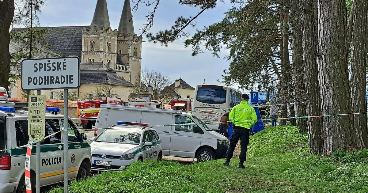 V Spiskom Podhradi pozehnu pametnik trom dievcatam ktore tragicky prisli o zivot