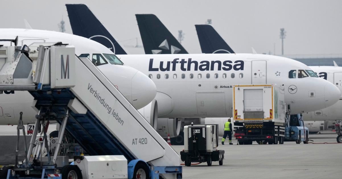 Vo Frankfurte zrusili 1100 odletov a priletov pre strajk pilotov Lufthansy
