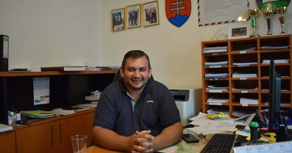 za uplatok 90 tisic eur podmienka a pokuta 20 tisic eur sud uznal vinu byvaleho starostu durdosha