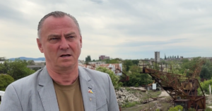 Amabasador Zakarpatska Sutaj Estok bol blizko ked spadli drony k hraniciam sa nedostal