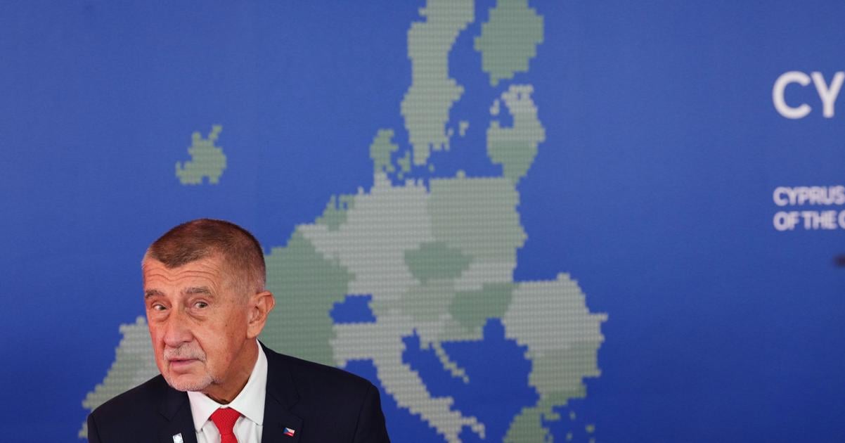 Babiss kritizoval koalicnych Motoristov za sposob komunikacie